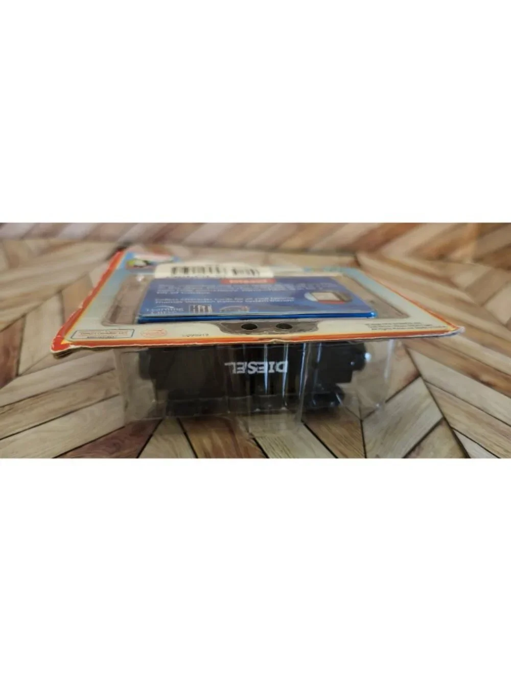 Thomas & Friends Wooden Railway Tank Train DIESEL 2004 Damaged Package LC99013